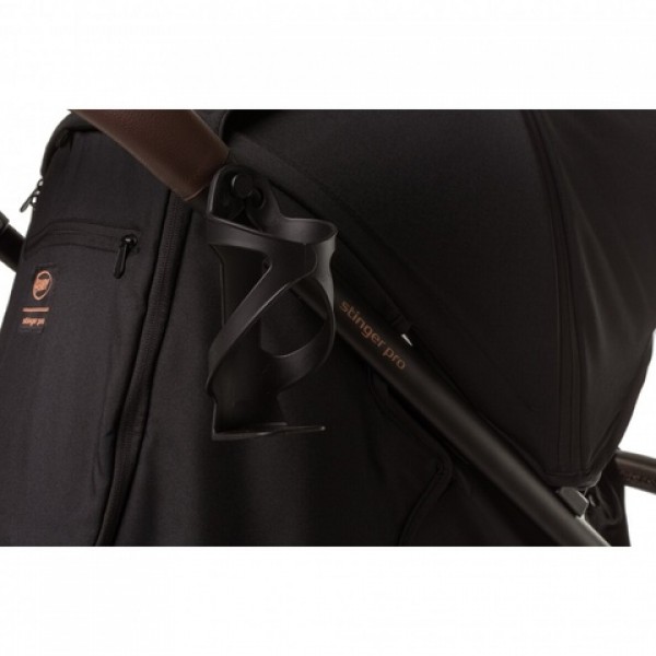 Коляска STINGER PRO black-Детские коляски и принадлежности-bebis.lv