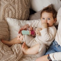 Rotaļlieta ar pīkstuli RABBIT KARO 1682