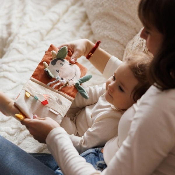 Мягкая книжечка COW BINGO 1690-ДЛЯ МАЛЫШЕЙ (~0-5 лет)-bebis.lv