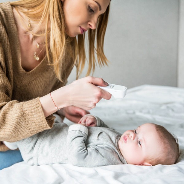 Bezkontakta termometrs BabyOno 790-Bērna kopšana-bebis.lv