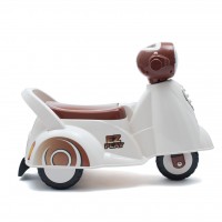 SCOOTER white 605 (18861)