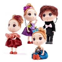 Leļļu komplekts:3 meitenes+1 puika (12 cm) 6361