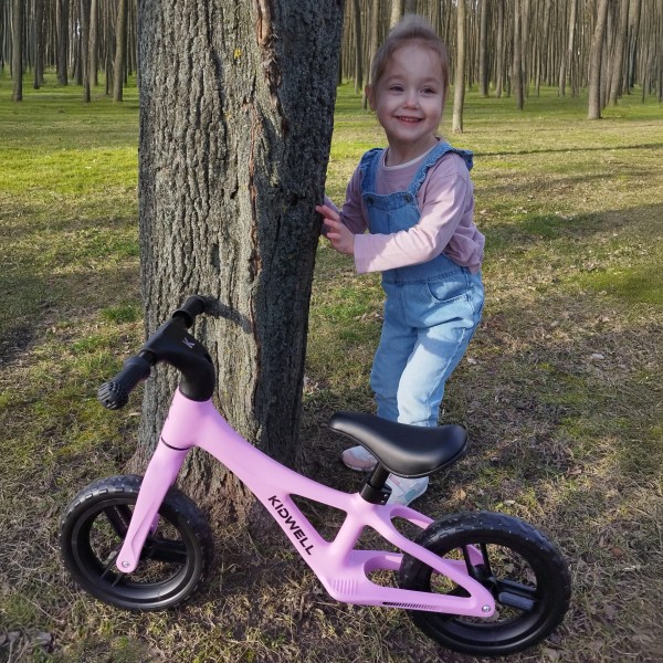 JOGO Pink balance bike--bebis.lv