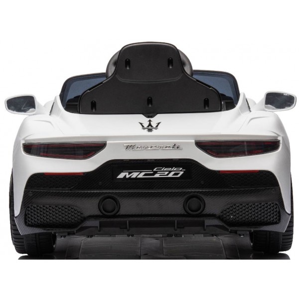 Ar akumulatoru darbināms automobilis Maserati GT Cabrio baltā krāsā--bebis.lv